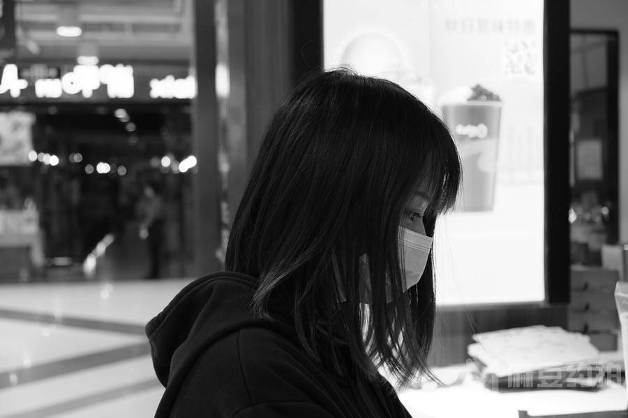 黑白模特