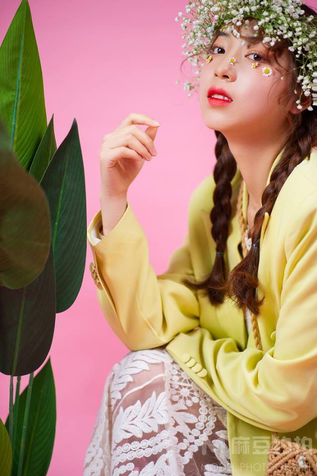 情绪模特
