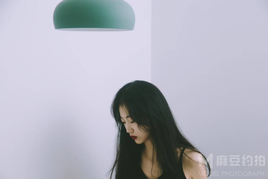 黑白模特