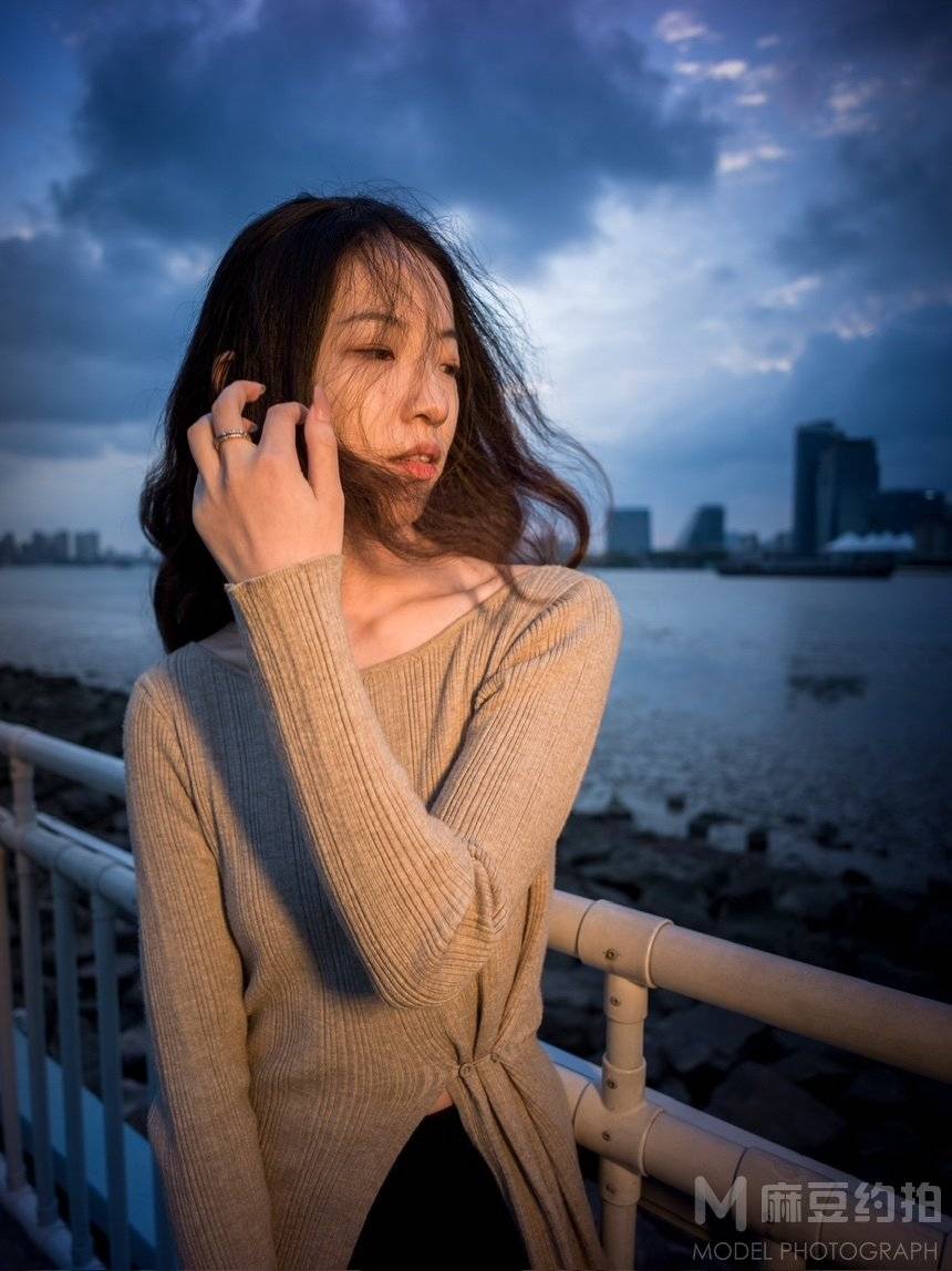 胶片模特