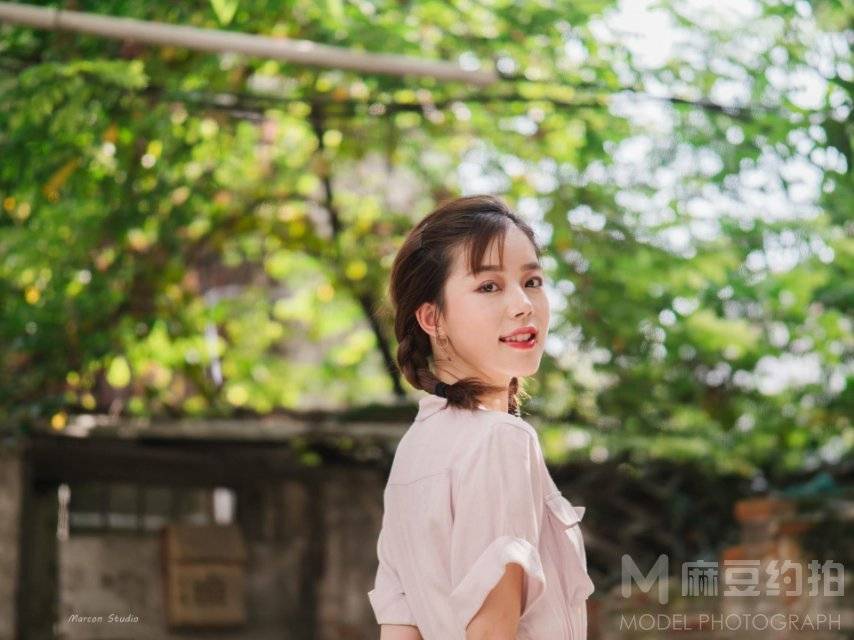 少女模特