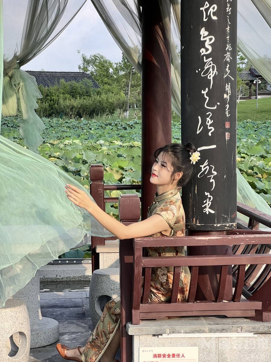 民国模特