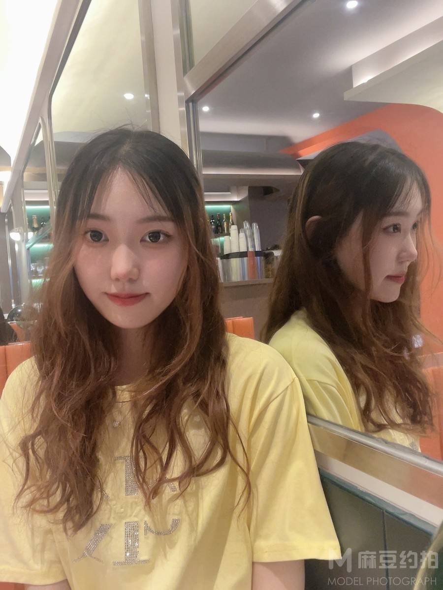 纪实模特