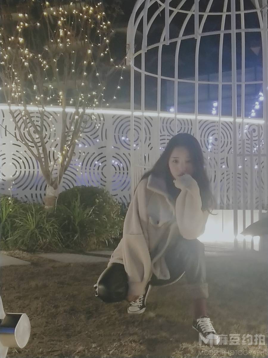 清新模特