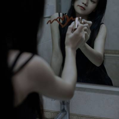 情绪模特