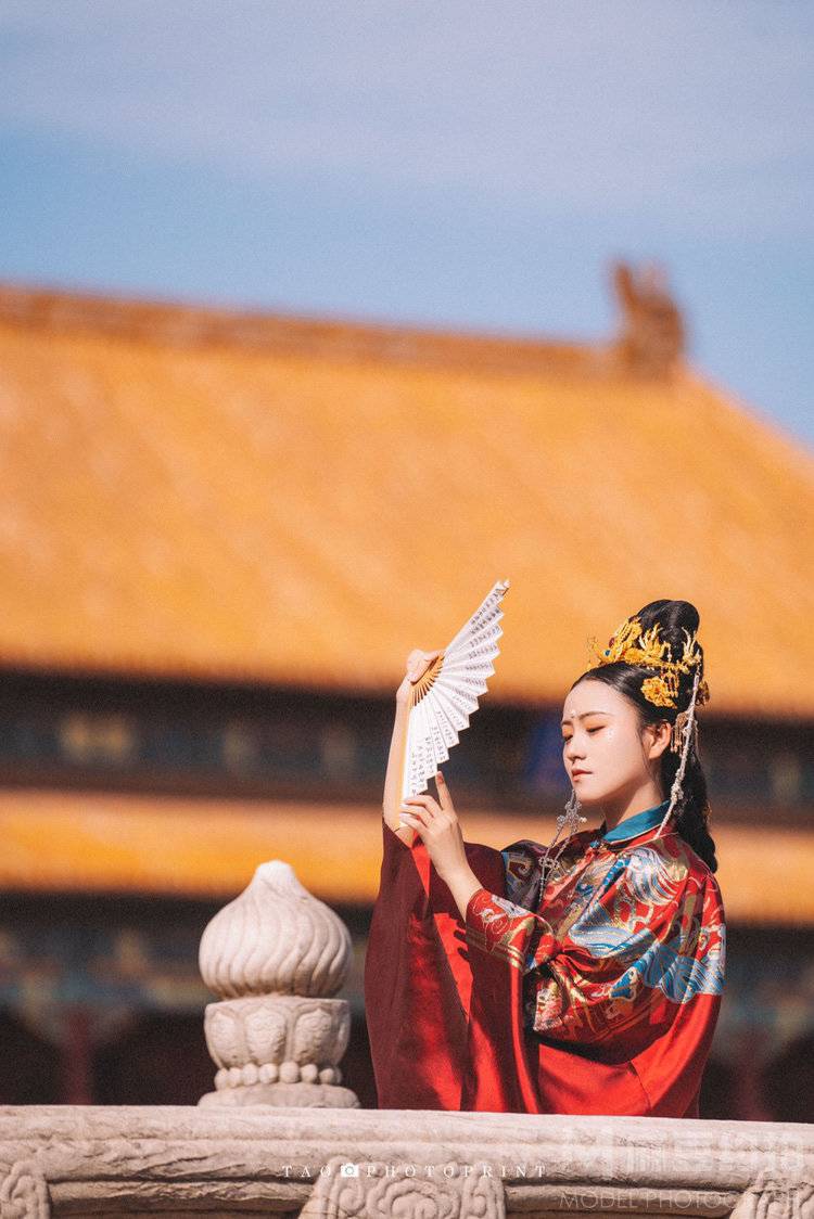汉服模特