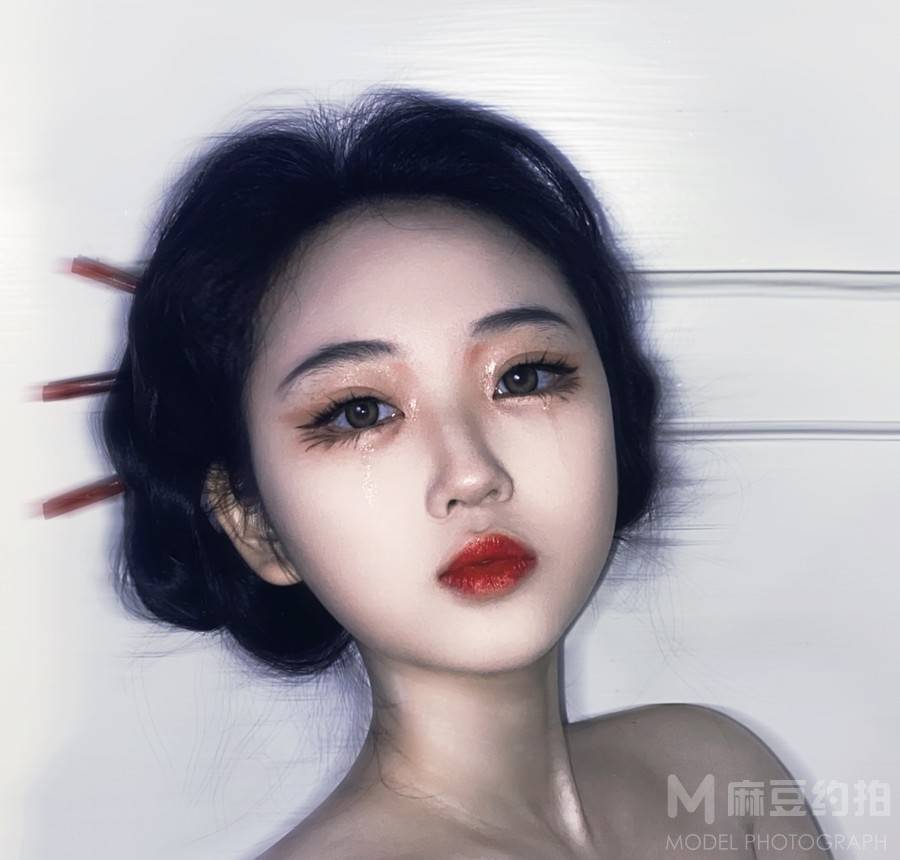 妆容模特