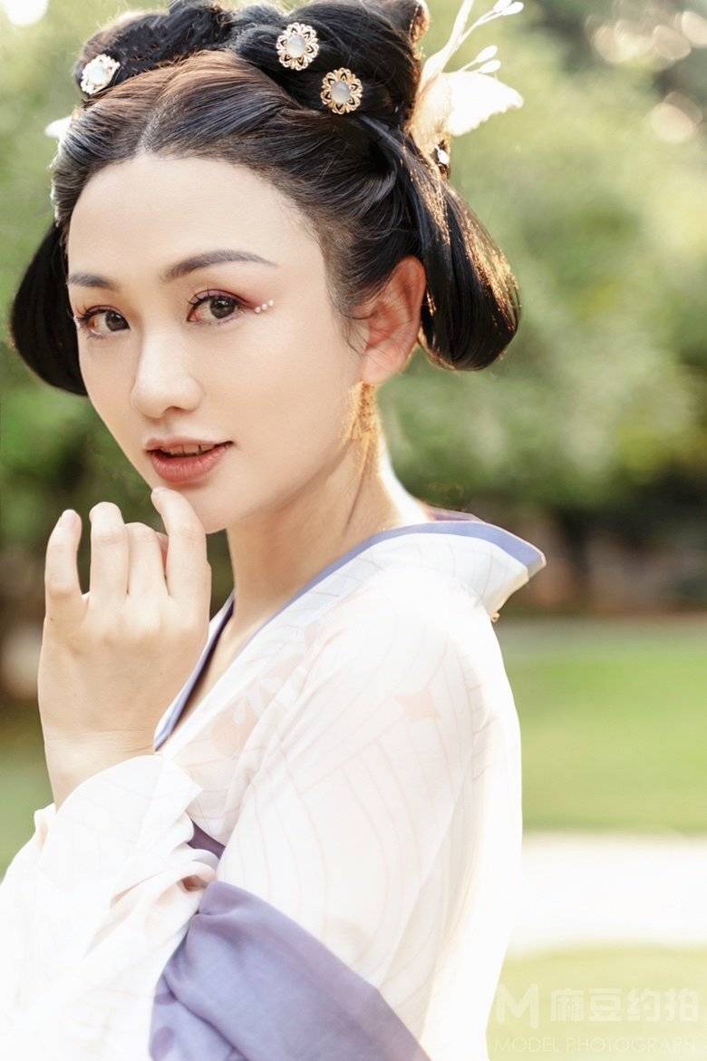 古风模特