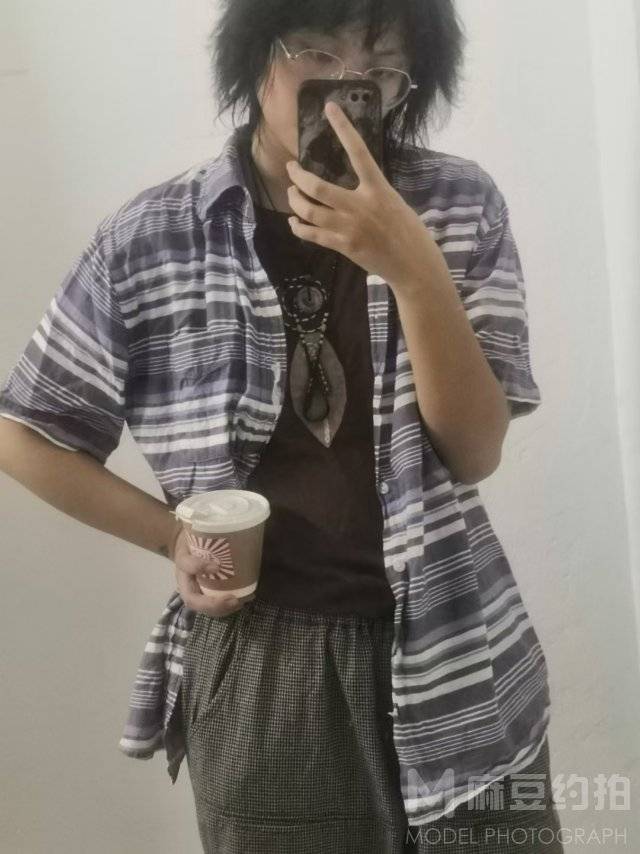 胶片模特