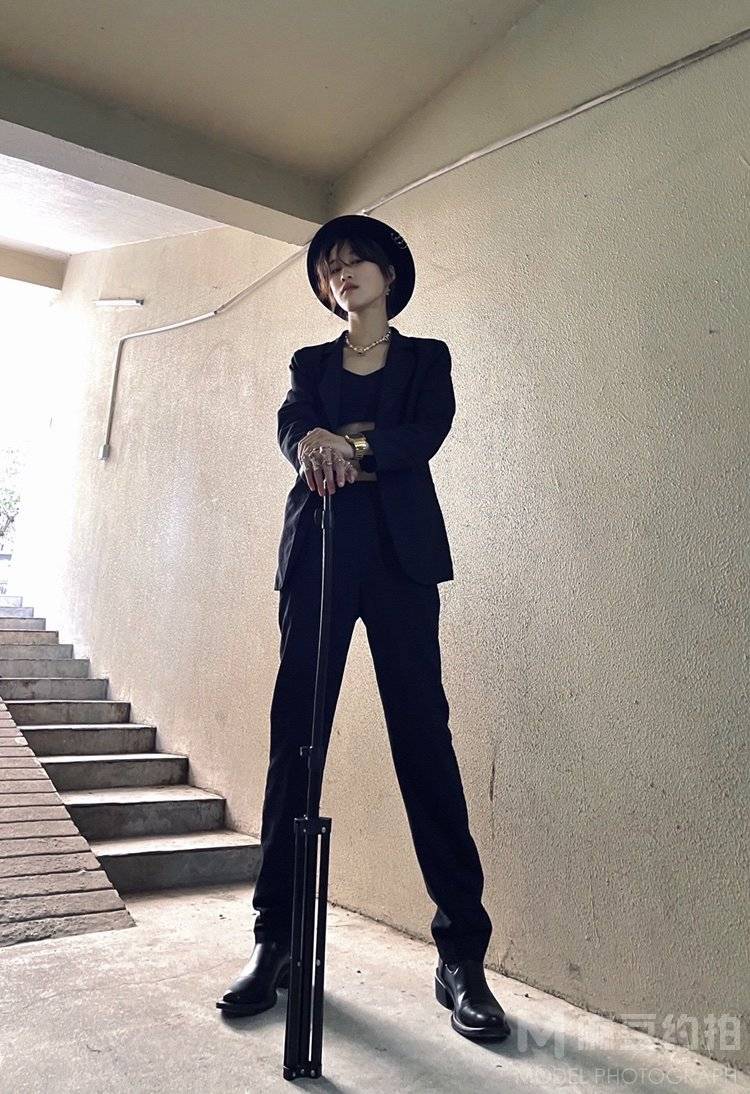 暗黑模特