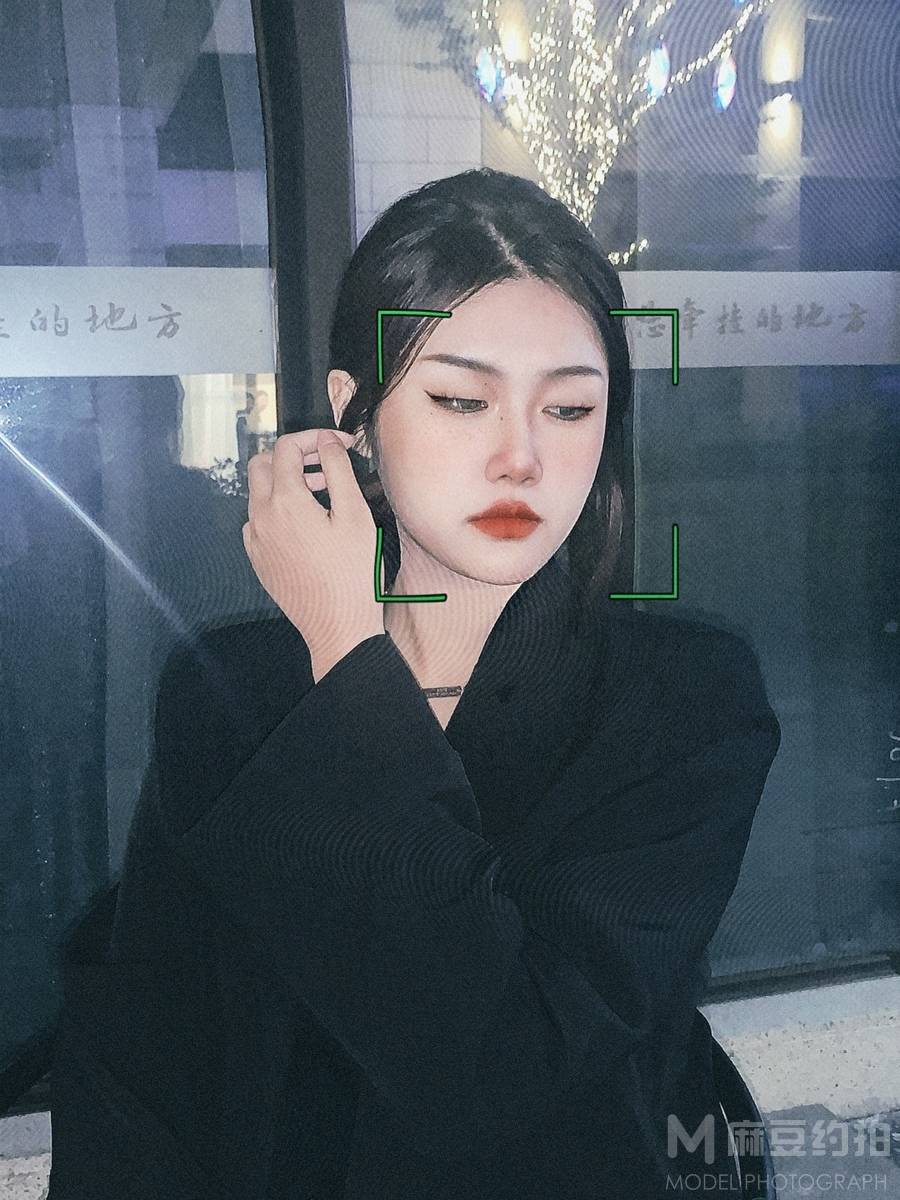 妆容模特