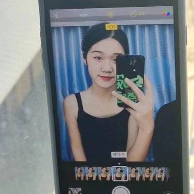 校园模特