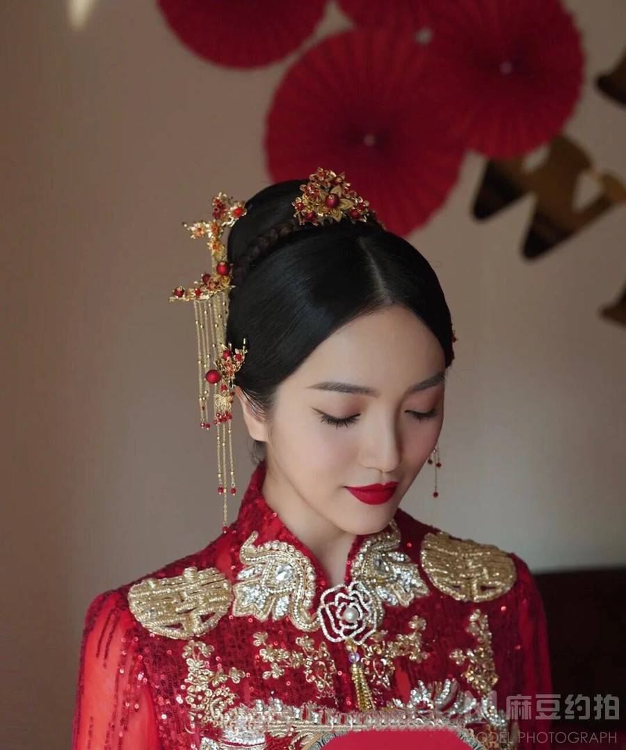 妆容模特