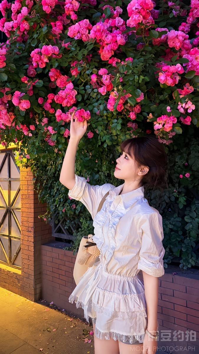 妆容模特