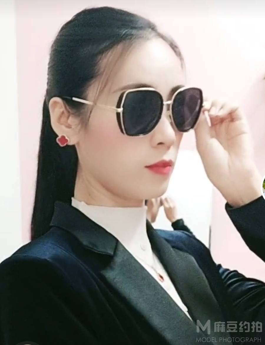 商务模特