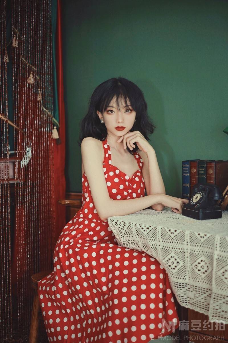 妆容模特