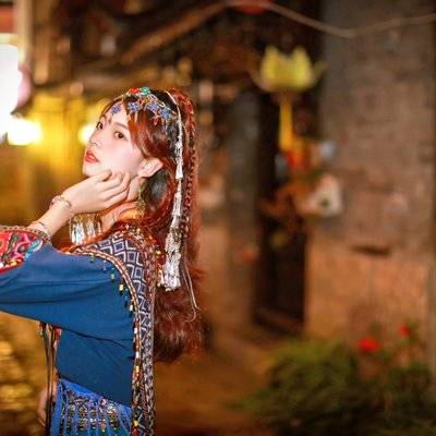 汉服模特