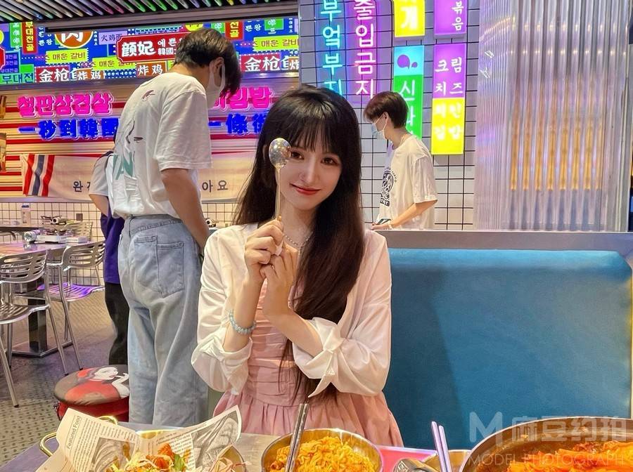 少女模特