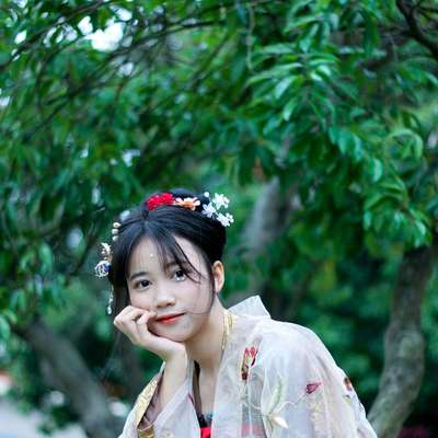 汉服模特