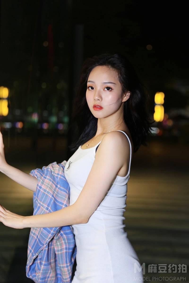 胶片模特