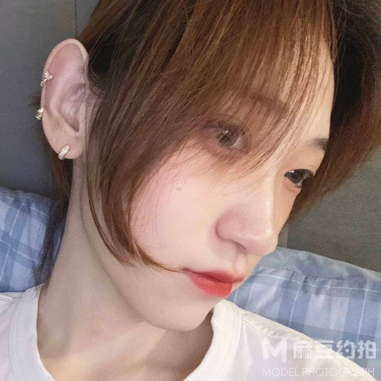 商务模特