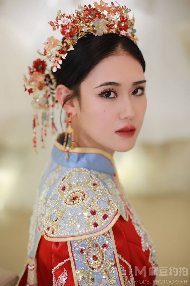 妆容模特