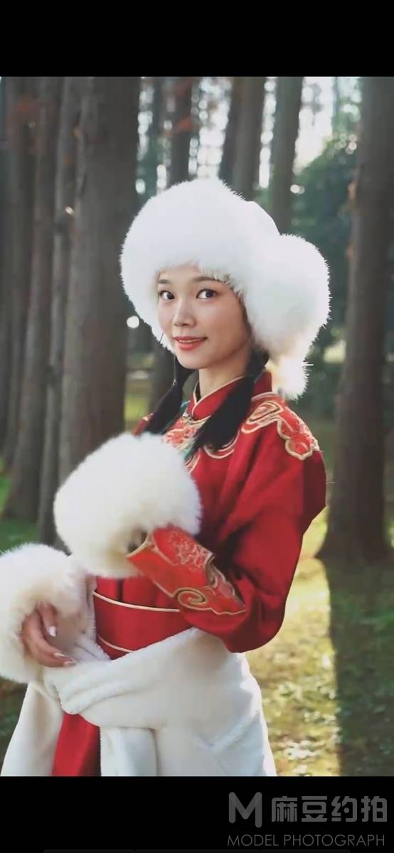 汉服模特