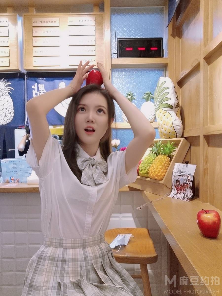 校园模特