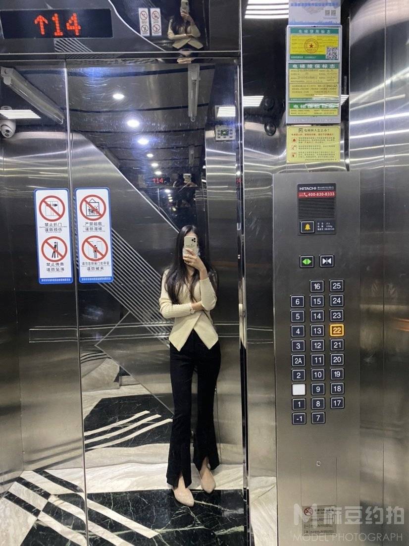 情侣模特