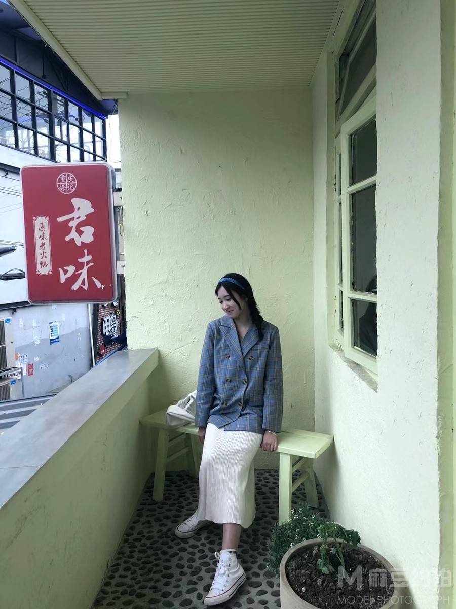 校园模特