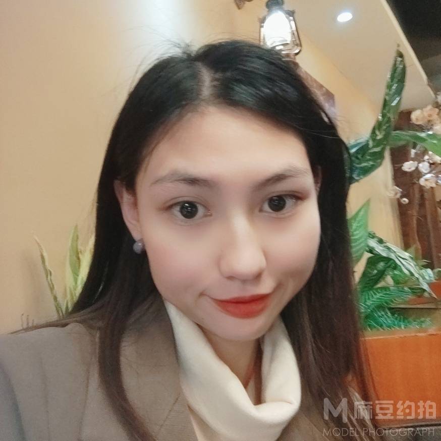 纪实模特