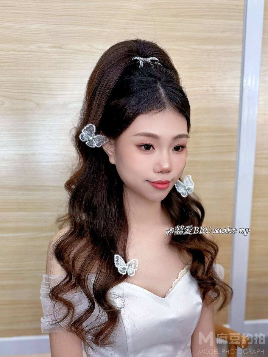 妆容模特