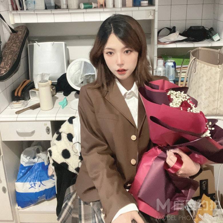 校园模特
