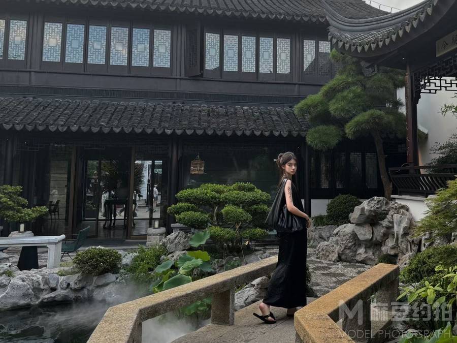 民国模特