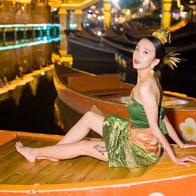 民国模特
