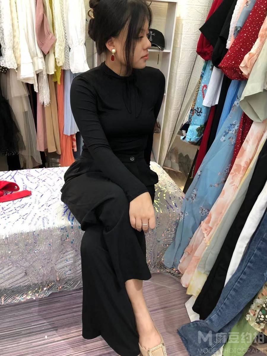 民国模特
