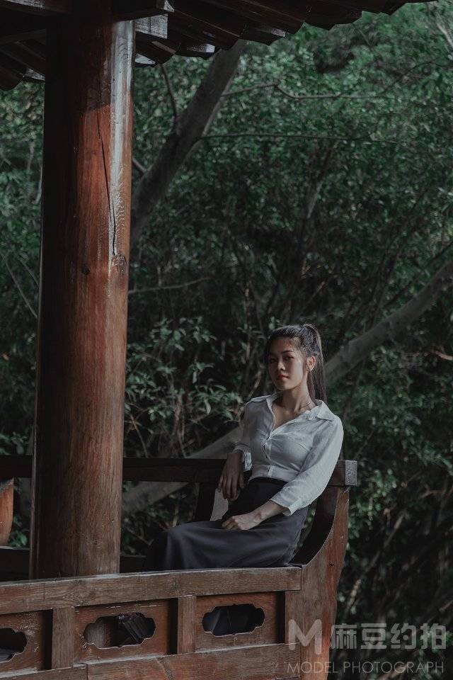 校园模特