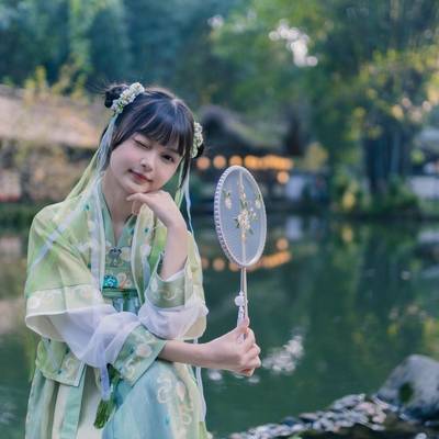 汉服模特