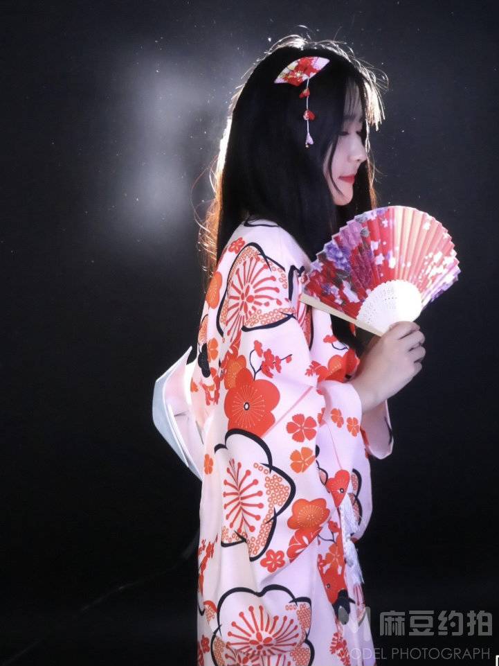民国模特