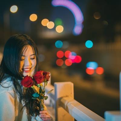 情绪模特