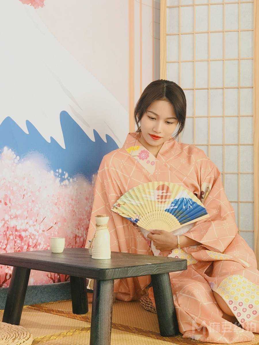 和服模特