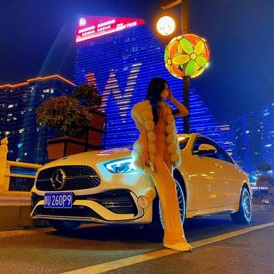 夜景模特