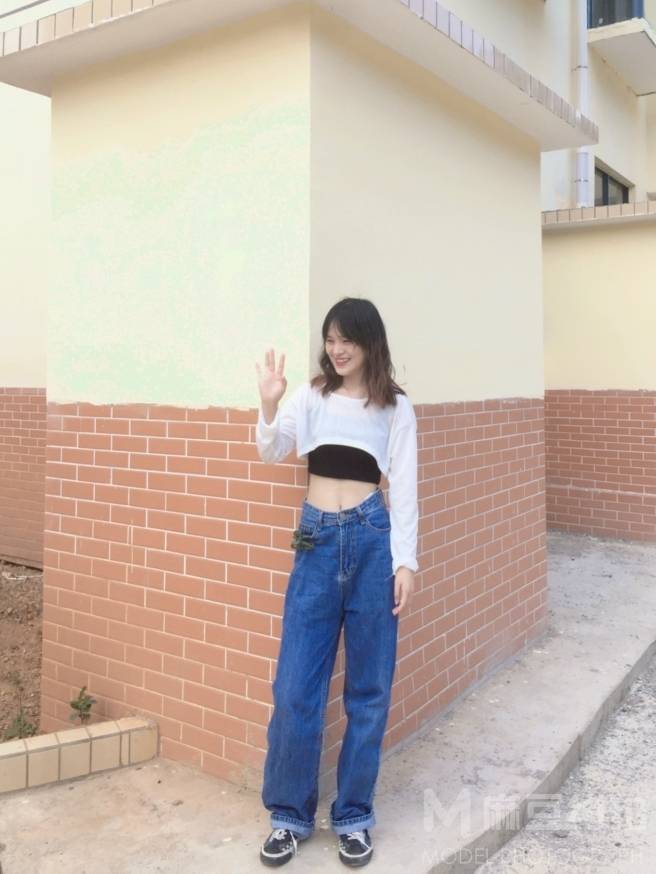 胶片模特