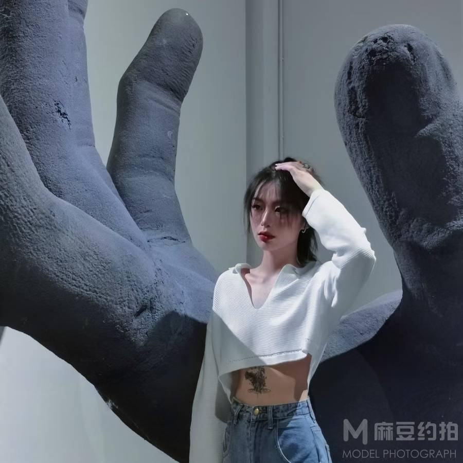 校园模特
