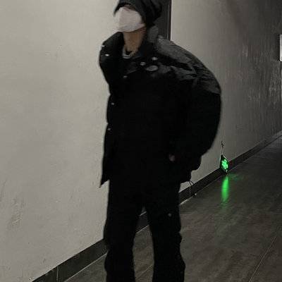 黑白模特
