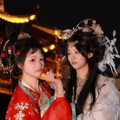 汉服模特