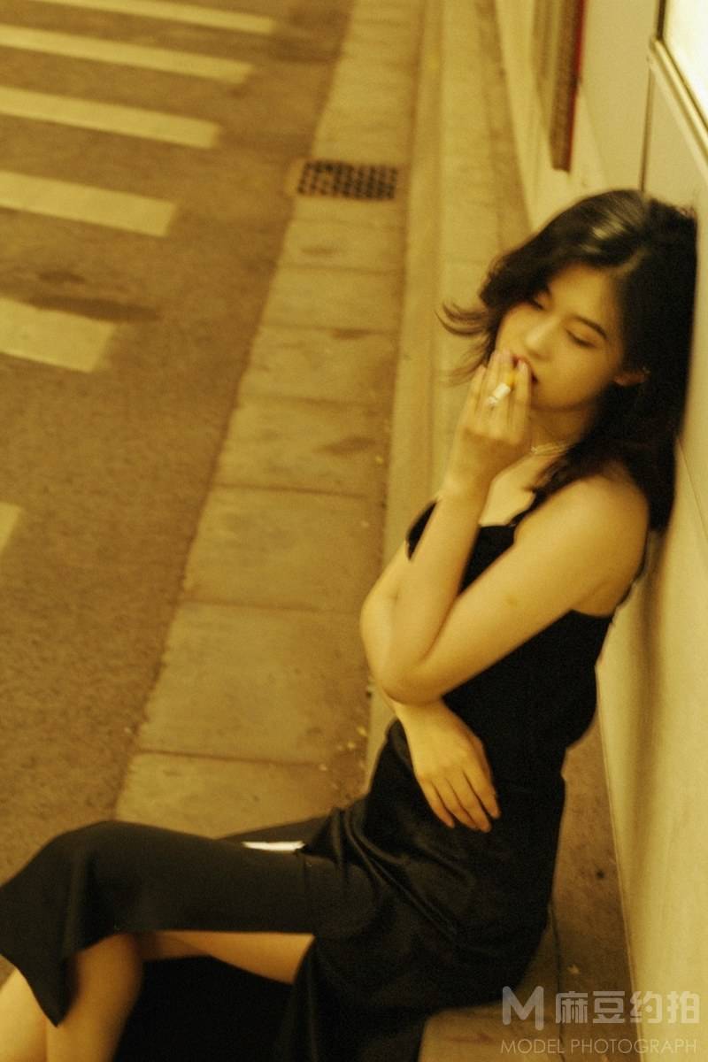 胶片模特