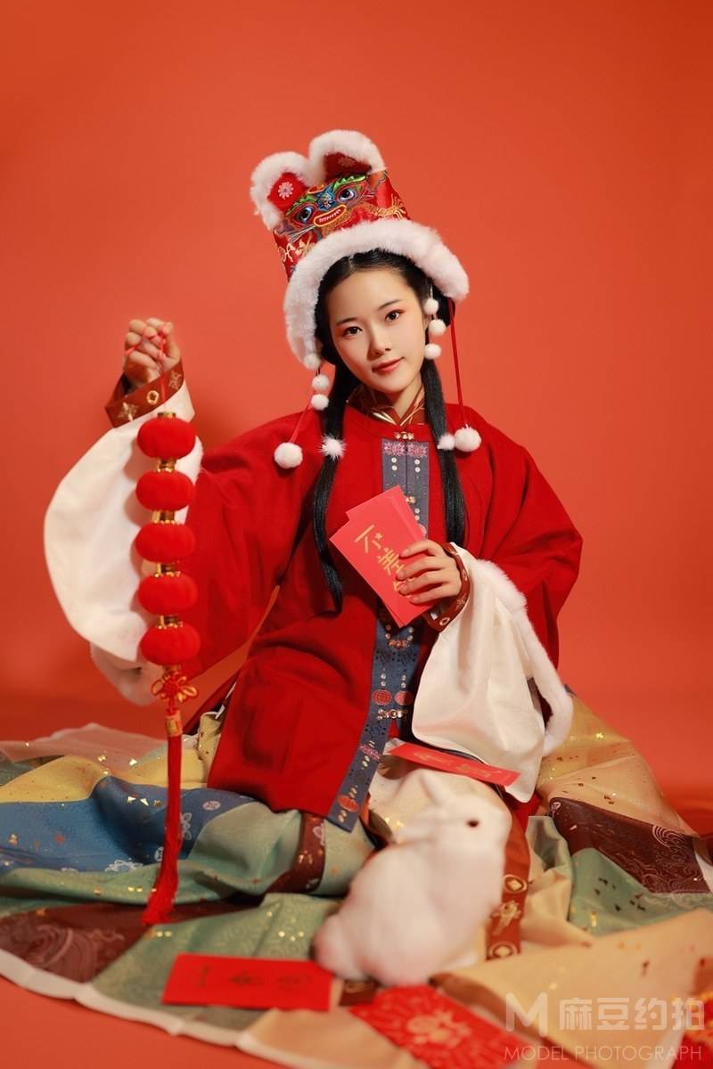 汉服模特