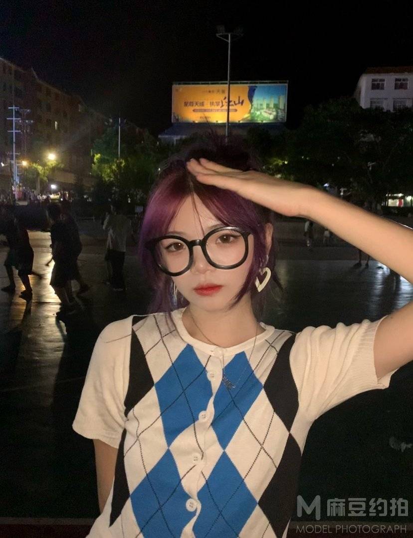 夜景模特