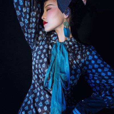 情绪模特